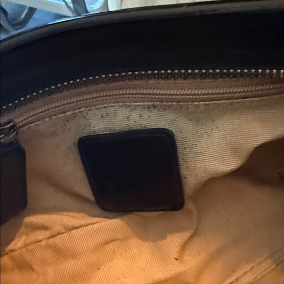 Burberry Black and Tan Shoulder Bag - Picture 9 of 13